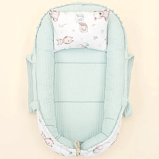 Babynest ve Yastık - Çift Taraflı - Dijital Baskı Muslin - Turkuaz Örgü - Sevimli Ayıcıklar