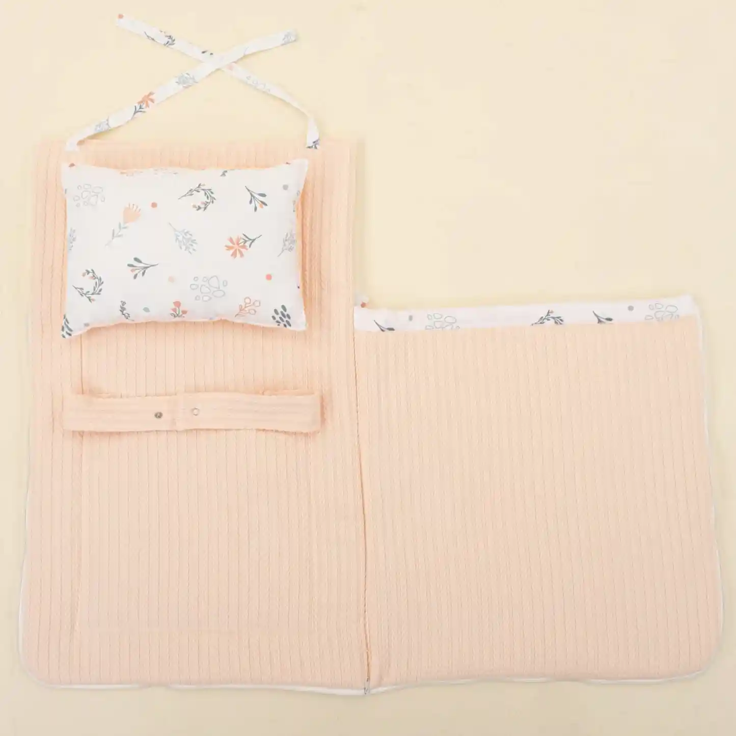 Uyku Tulumu ve Yastık - Somon Örgü - Yeşil Çiçekler